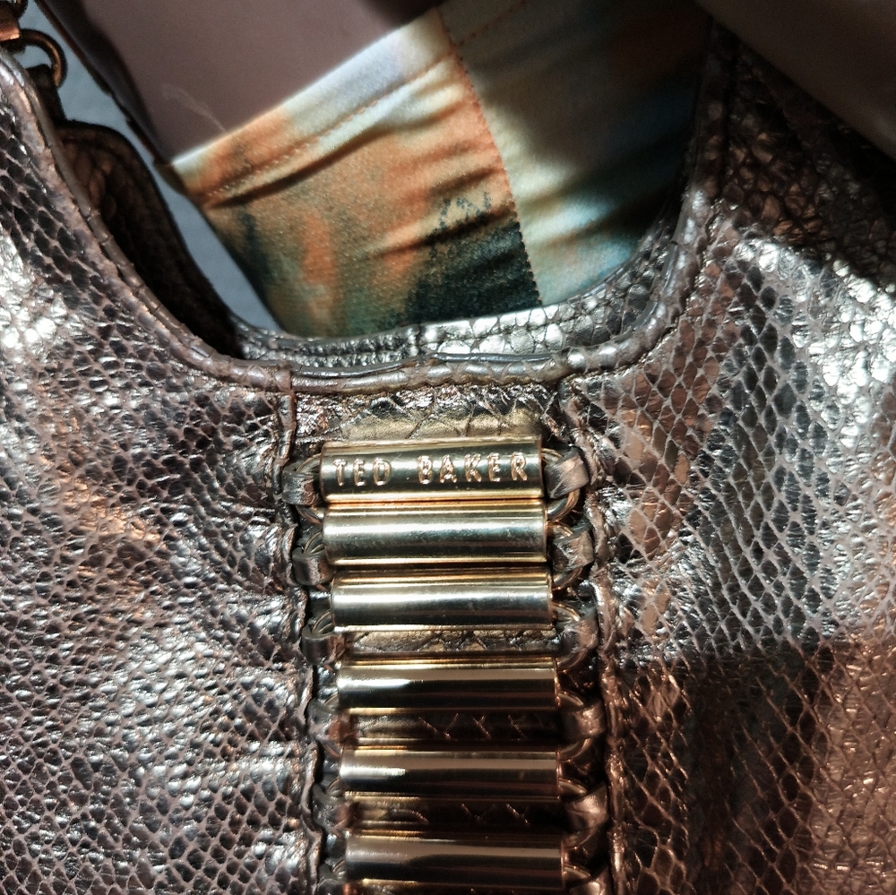 Ted Baker Snake Print Leather Limited Edition Golden Tote Bag. - Picture 6 of 16
